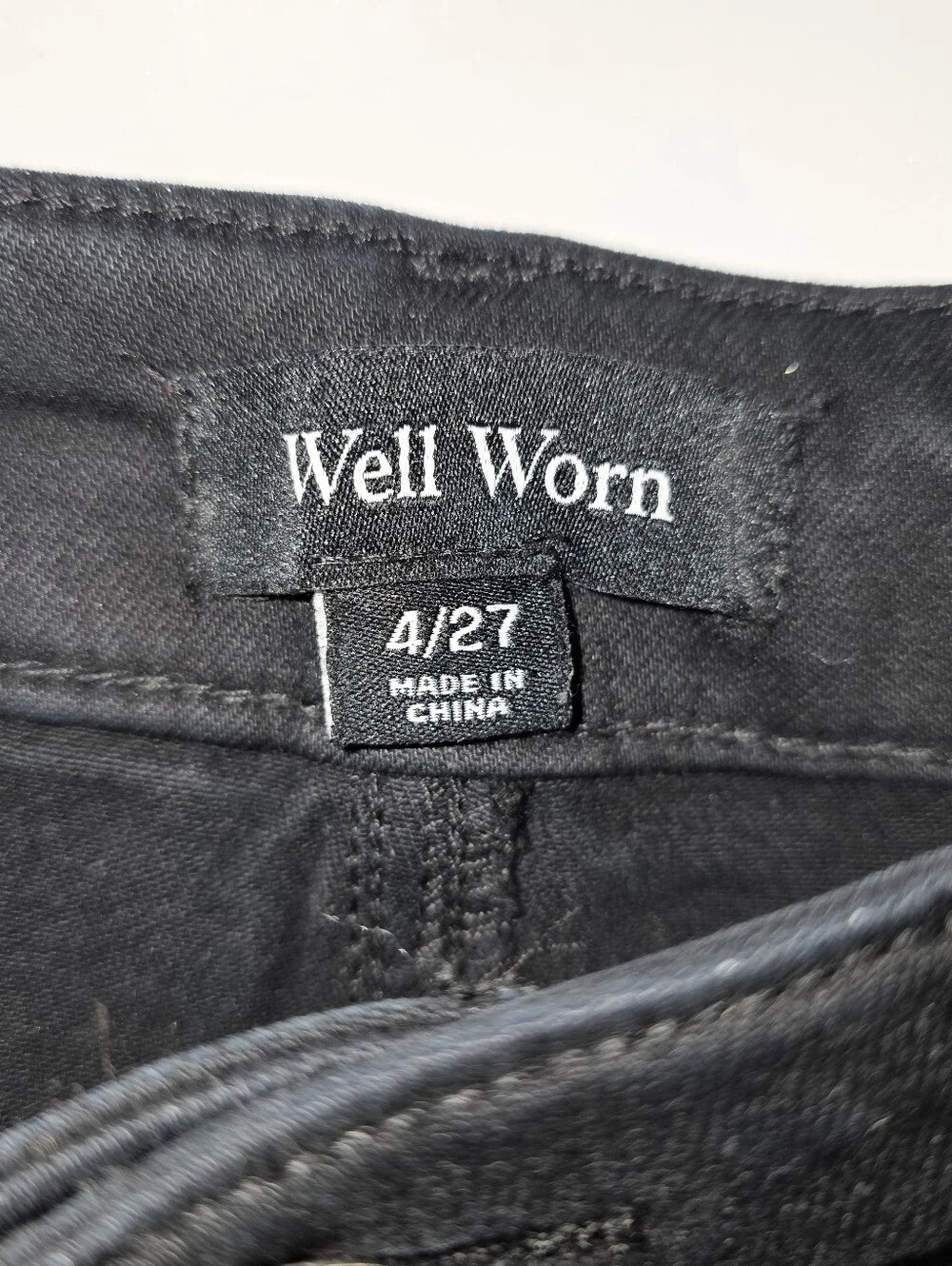 Well Worn Slim Straight Black Women Jeans